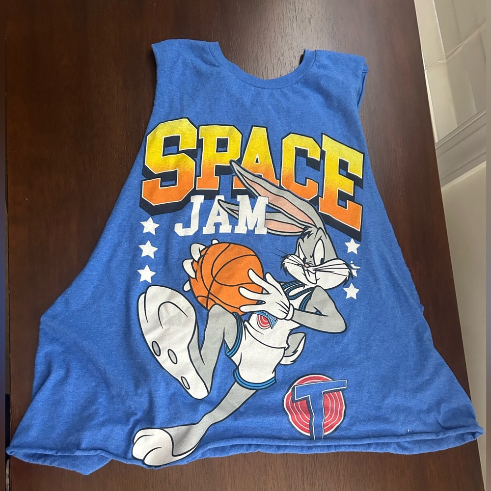 Mens Oversized Workout Space Jam Shirt.